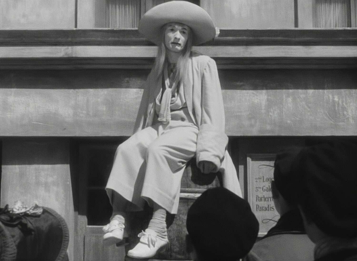 19. Marcel Carné, Jean-Louis Barrault dans le rôle de Baptiste Deburau, extrait des Enfants du Paradis ©1945, Pathé Films-jpg